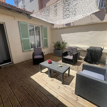 3p, Terrasse, Garage شقة