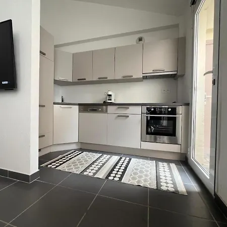 3p, Terrasse, Garage شقة *